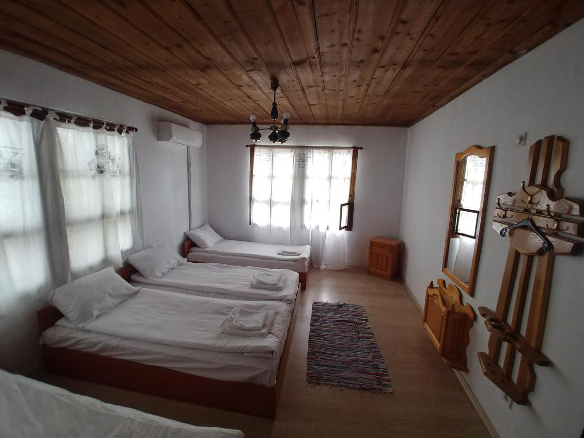 Architects House Hostel Veliko Tarnovo Ngoại thất bức ảnh