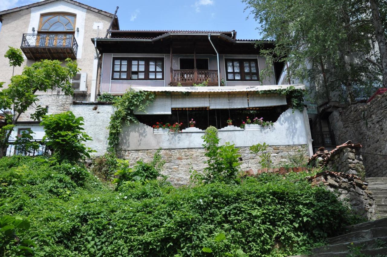 Architects House Hostel Veliko Tarnovo Ngoại thất bức ảnh